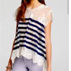 Bcbg cropped lace top